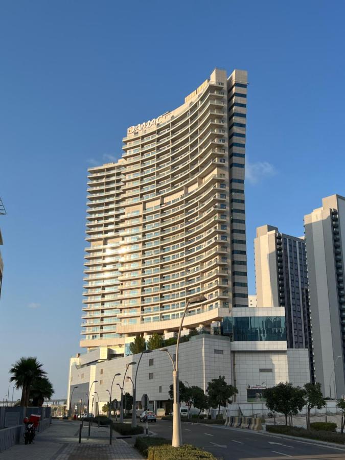 Large Size One Bedroom Apartment With Sea View อาบูดาบี ภายนอก รูปภาพ