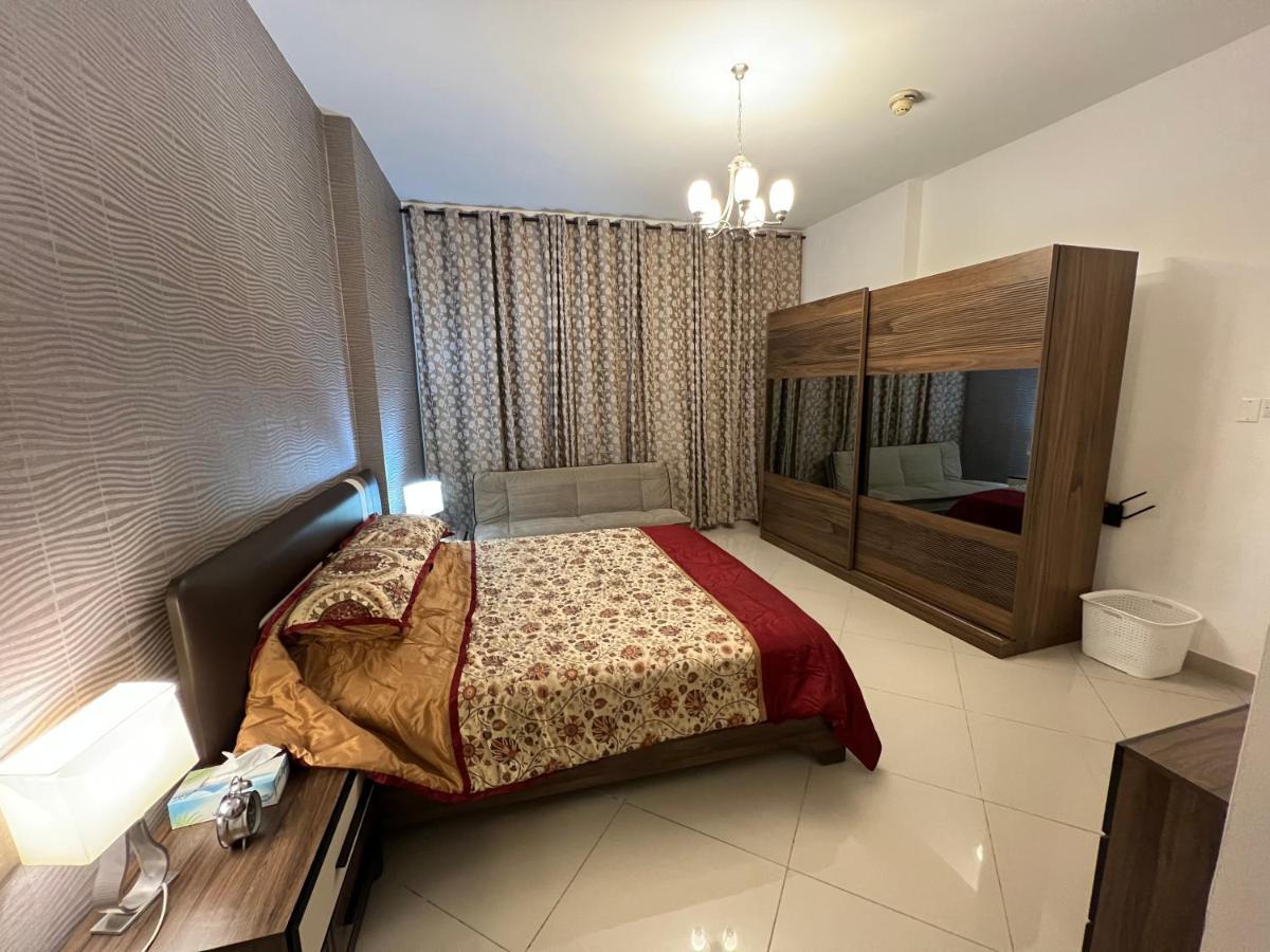 Large Size One Bedroom Apartment With Sea View อาบูดาบี ภายนอก รูปภาพ