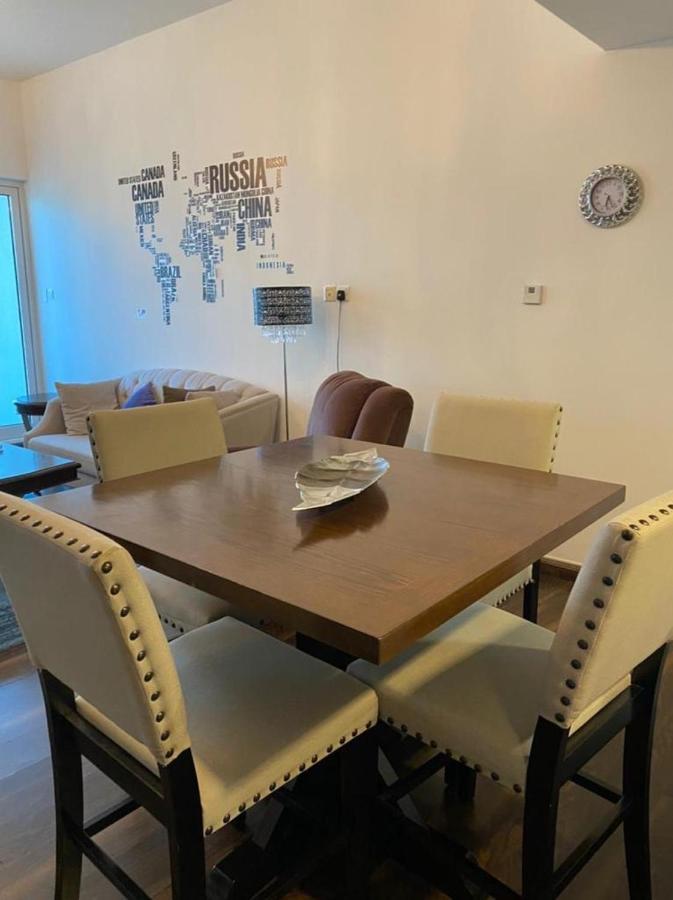 Large Size One Bedroom Apartment With Sea View อาบูดาบี ภายนอก รูปภาพ
